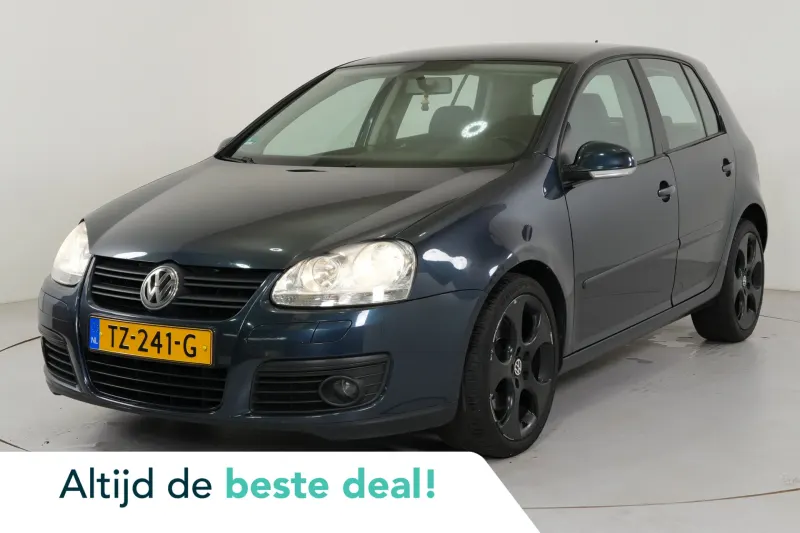 Volkswagen Golf (2024)