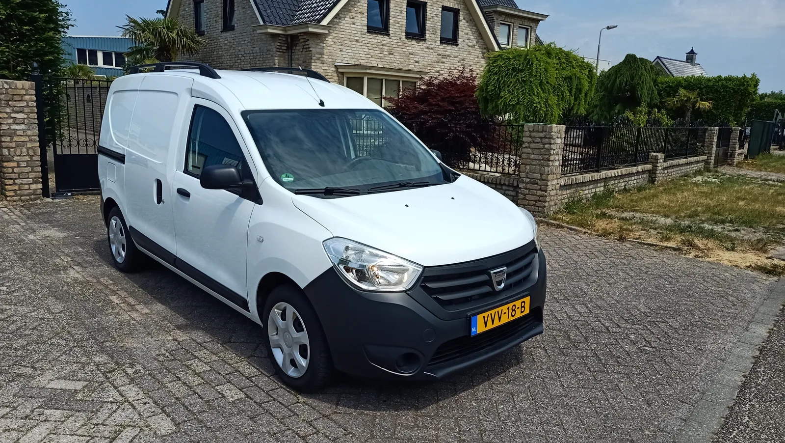 Dacia Dokker (2014) — foto 1