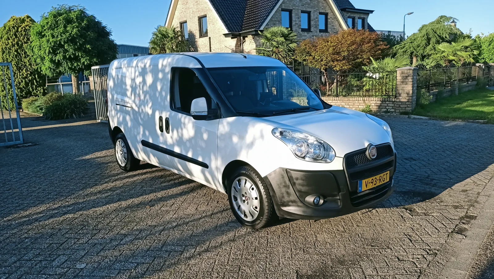 Fiat Doblò (2010) — foto 1