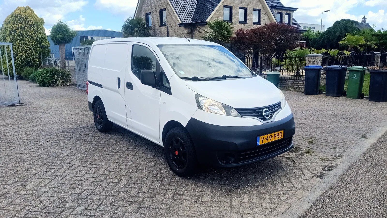 Nissan NV200 (2017) — foto 1