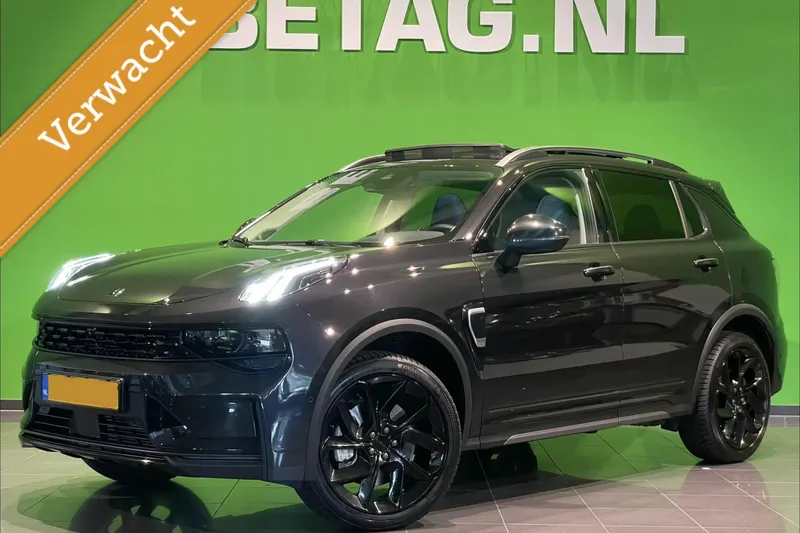 Lynk & Co 01 (2023)