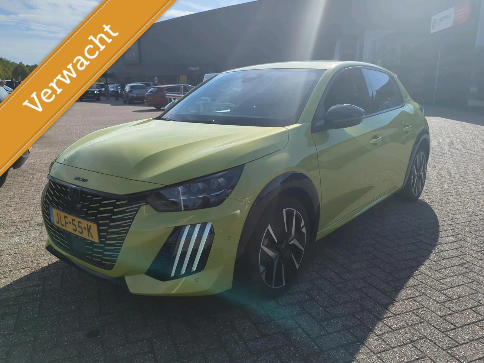 Peugeot 208 (2025) — foto 1