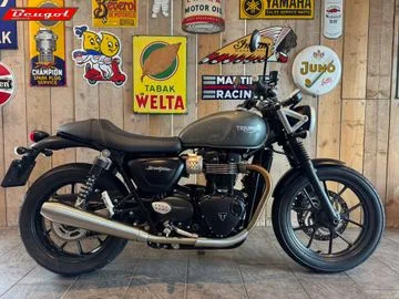 Triumph Street Twin (2017) — foto 1
