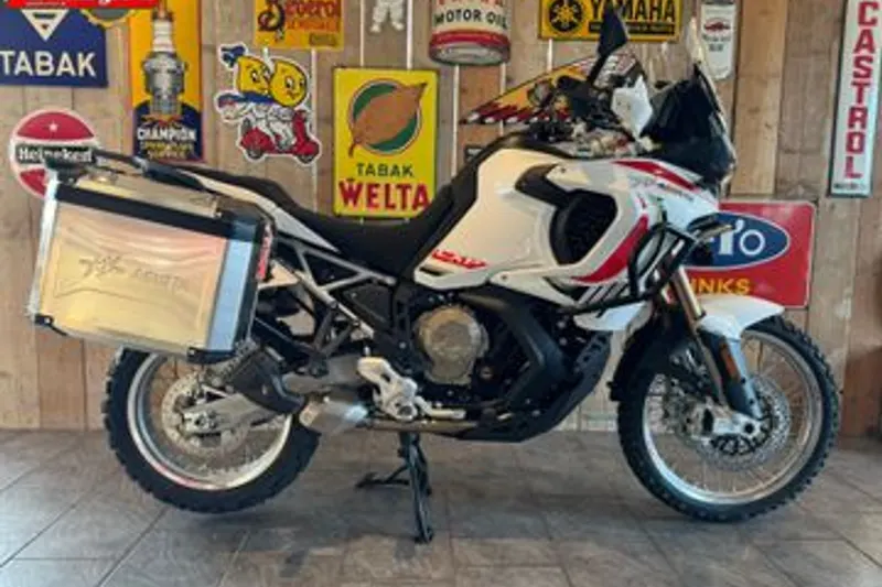 MV Agusta LXP Orioli (2025)