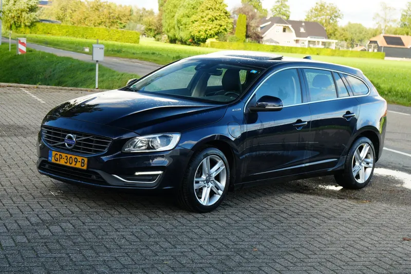 Volvo V60 (2015)