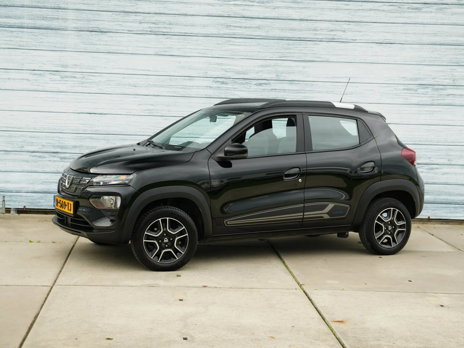 Dacia Spring (2022) — foto 1