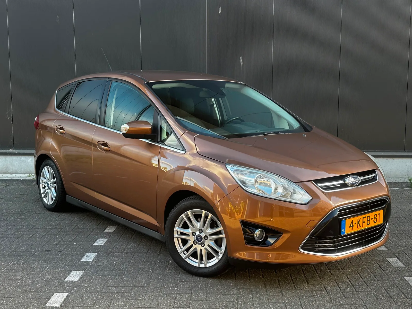 Ford C-Max (2013) — foto 1