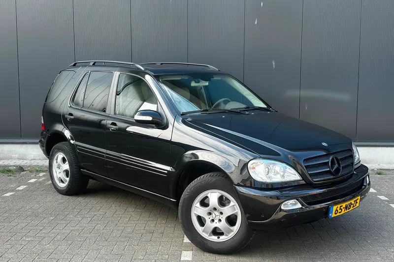 Mercedes-Benz ML-Klasse (2003)