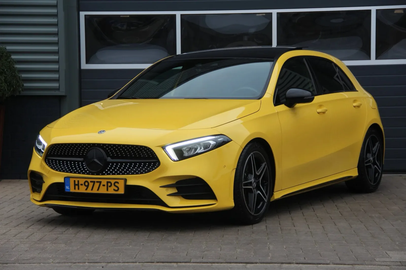 Mercedes-Benz A-Klasse (2020) — foto 1