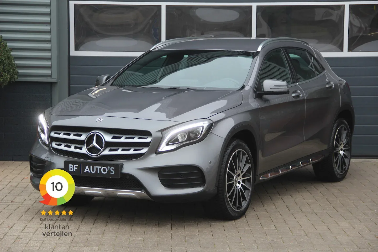 Mercedes-Benz GLA (2018) — foto 1