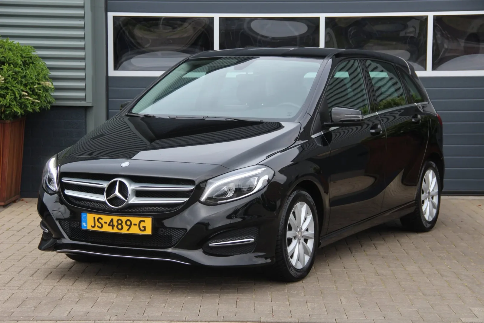 Mercedes-Benz B-Klasse (2016) — foto 1
