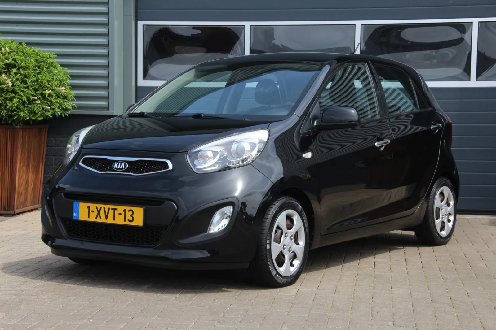 Kia Picanto (2014) — foto 1