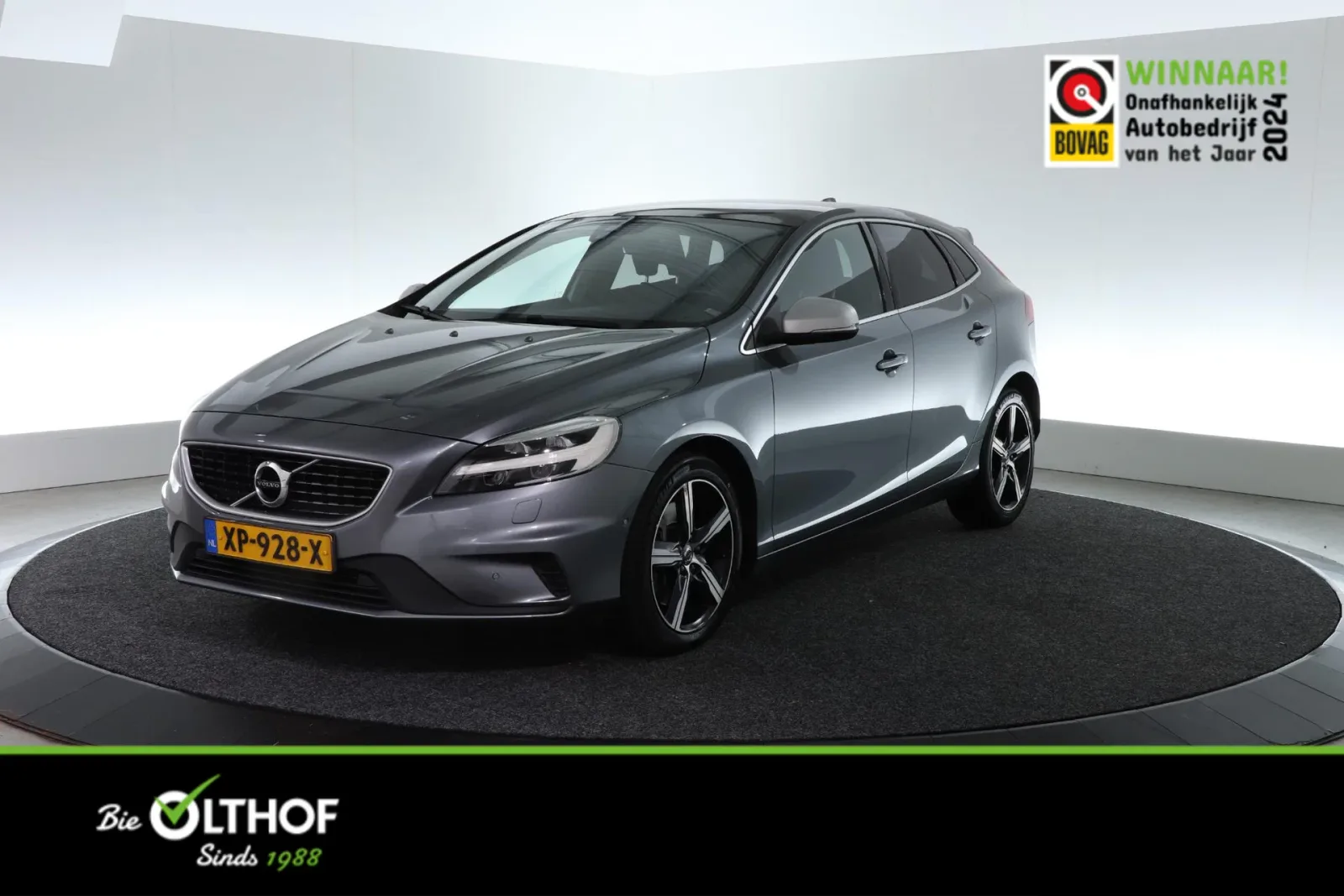 Volvo V40 (2019) — foto 1