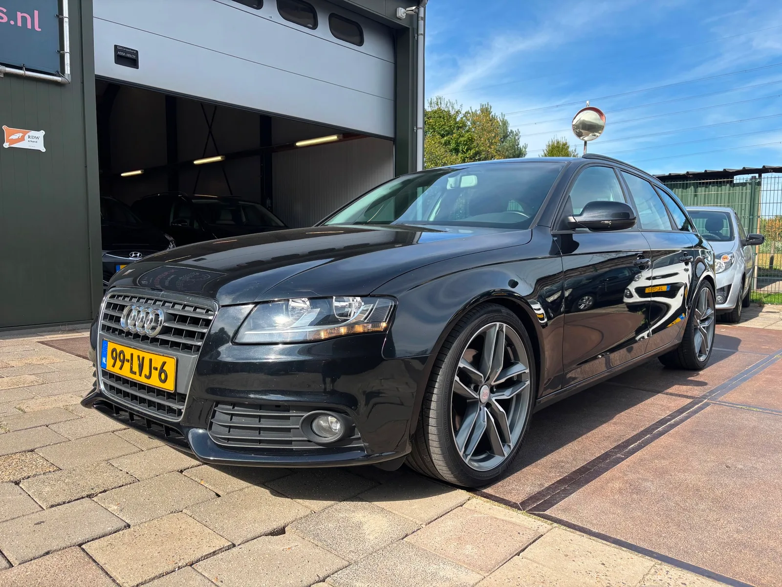 Audi A4 (2010) — foto 1