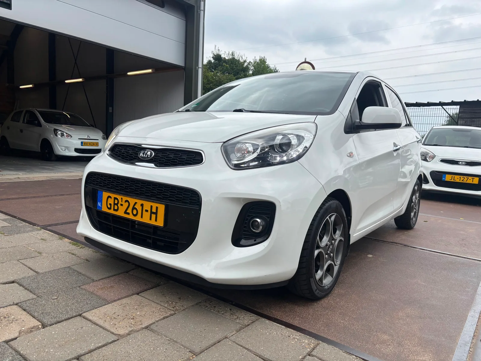 Kia Picanto (2015) — foto 1