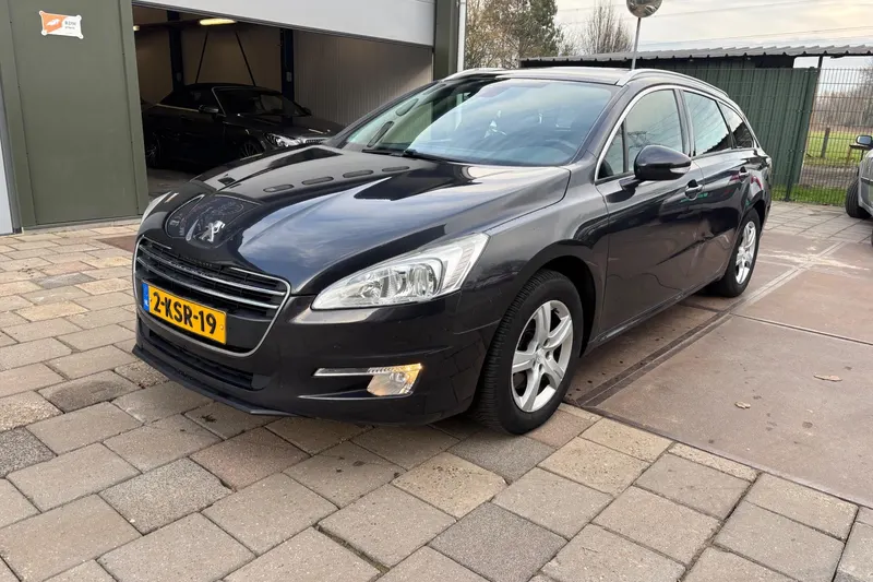 Peugeot 508 (2013)