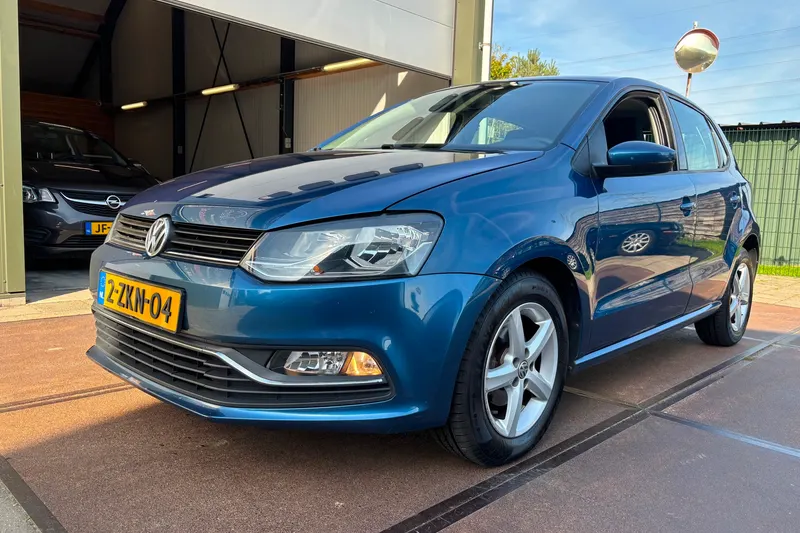 Volkswagen Polo (2015)
