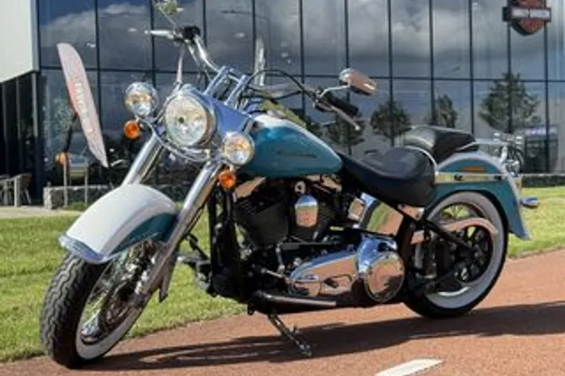 Harley-Davidson Softail Deluxe (2016)