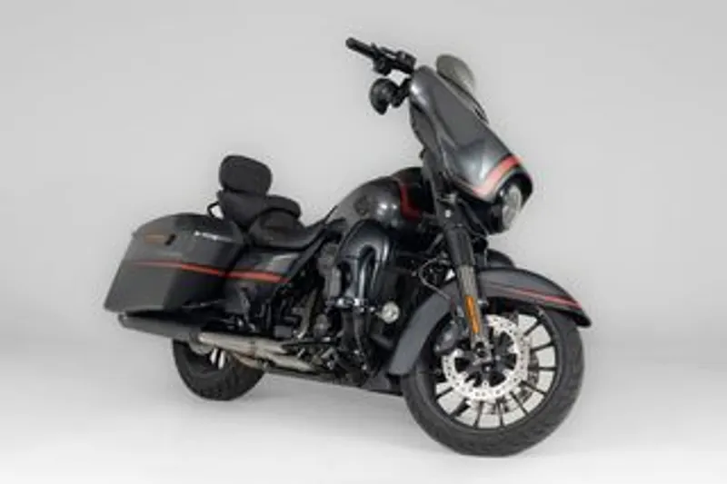Harley-Davidson Street Glide (2018)