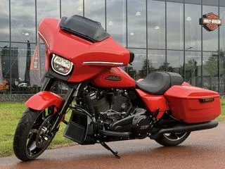 Harley-Davidson Street Glide (2026) — foto 1
