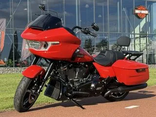Harley-Davidson Road Glide (2026) — foto 1
