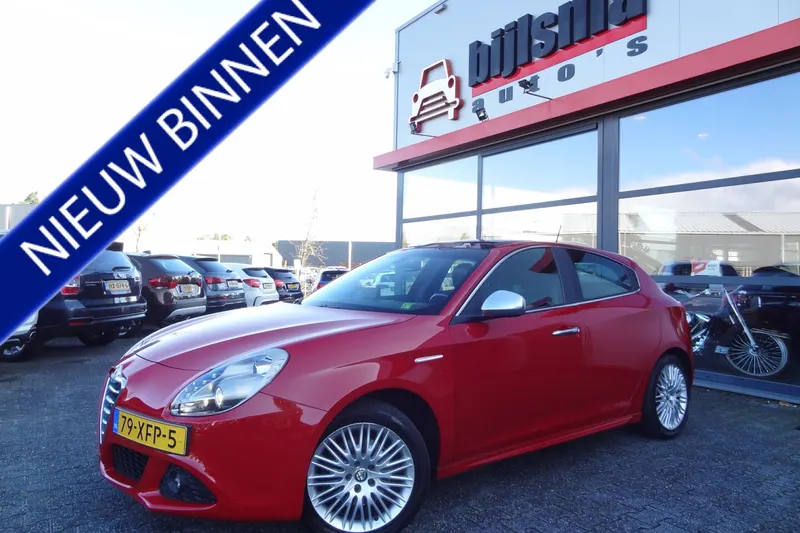 Alfa Romeo Giulietta (2012)