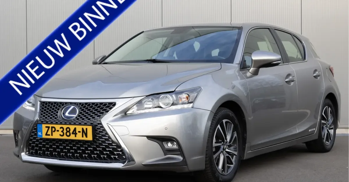 Lexus CT (2018) — foto 1
