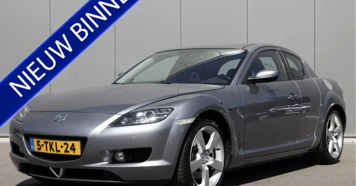 Mazda RX-8 (2004) — foto 1