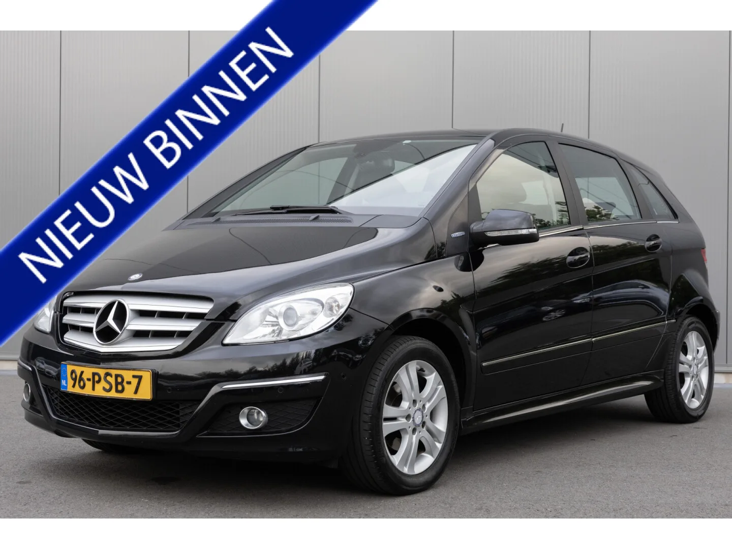 Mercedes-Benz B-Klasse (2011) — foto 1