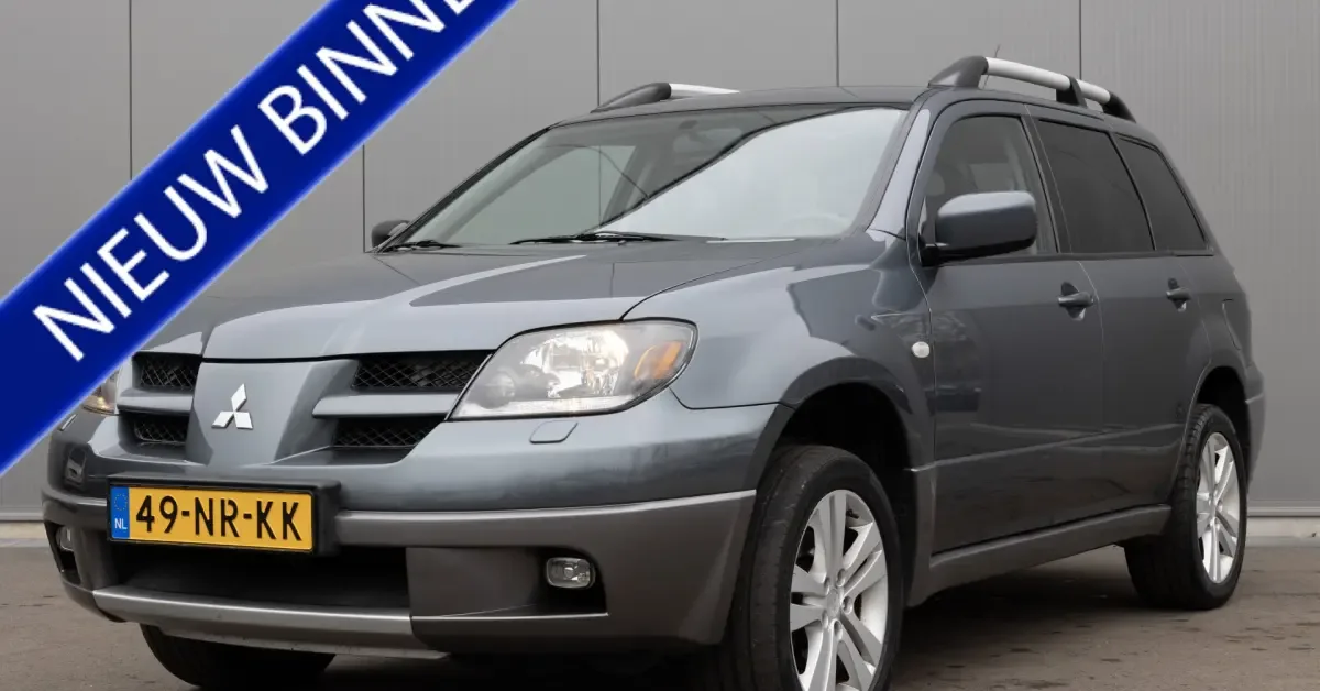 Mitsubishi Outlander (2004) — foto 1