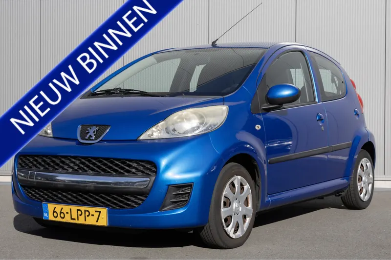 Peugeot 107 (2010)