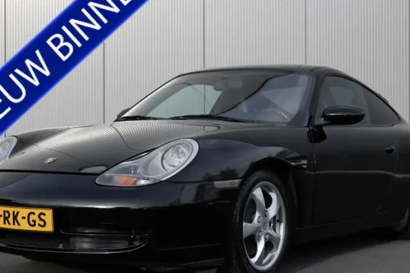 Porsche 911 (2000)