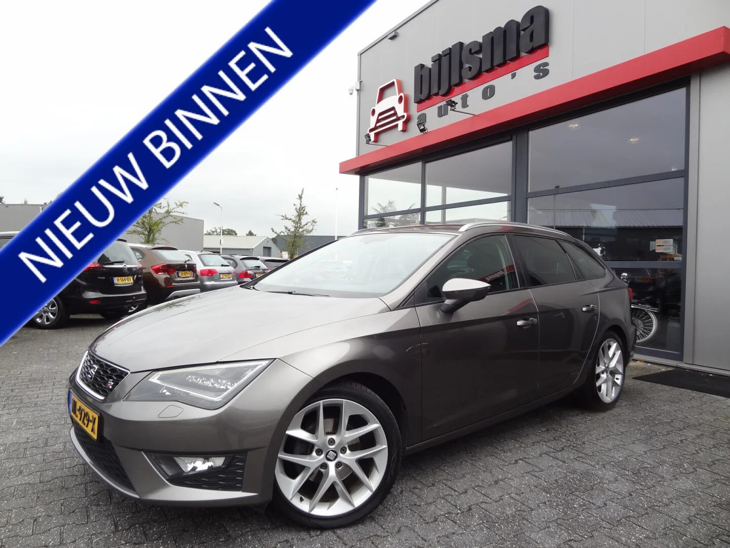 SEAT Leon (2014) — foto 1
