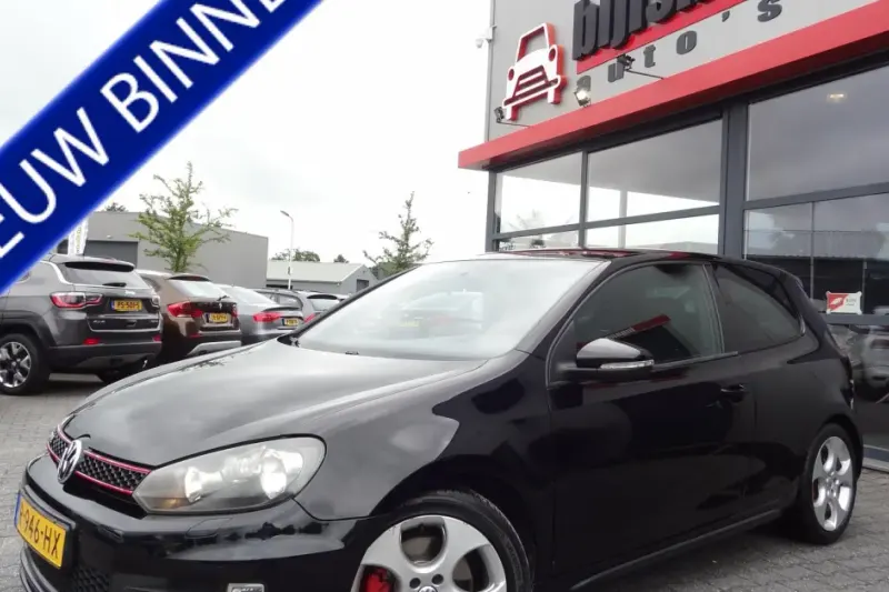 Volkswagen Golf (2010)