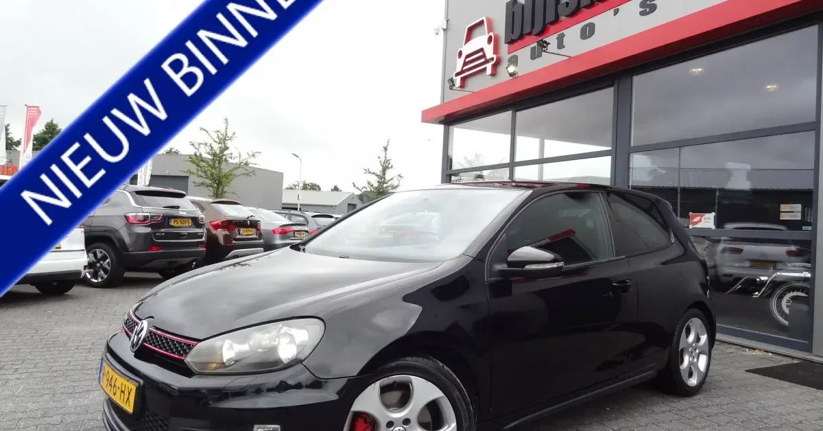 Volkswagen Golf (2010) — foto 1