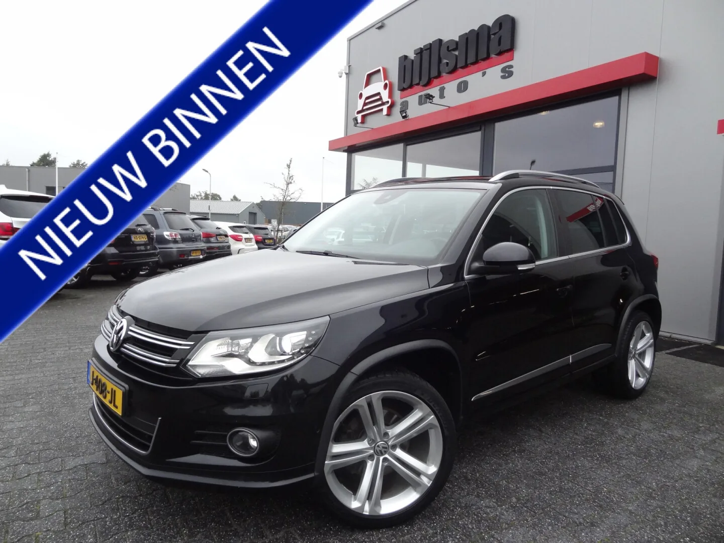 Volkswagen Tiguan (2015) — foto 1