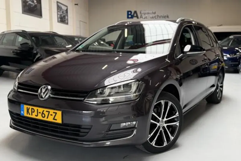 Volkswagen Golf (2015)