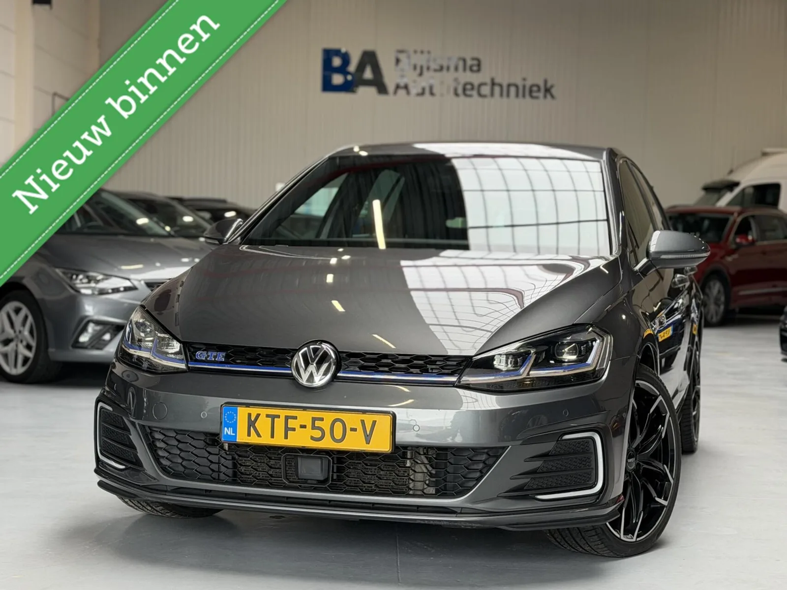 Volkswagen Golf (2017) — foto 1