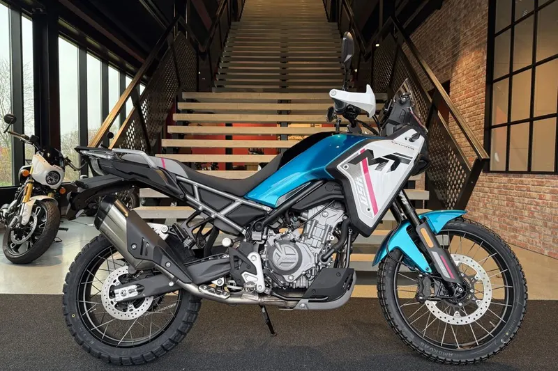 CFMoto 450MT (2026)