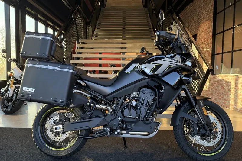 CFMoto 800 MT (2026)