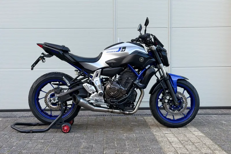 Yamaha MT-07 (2016)