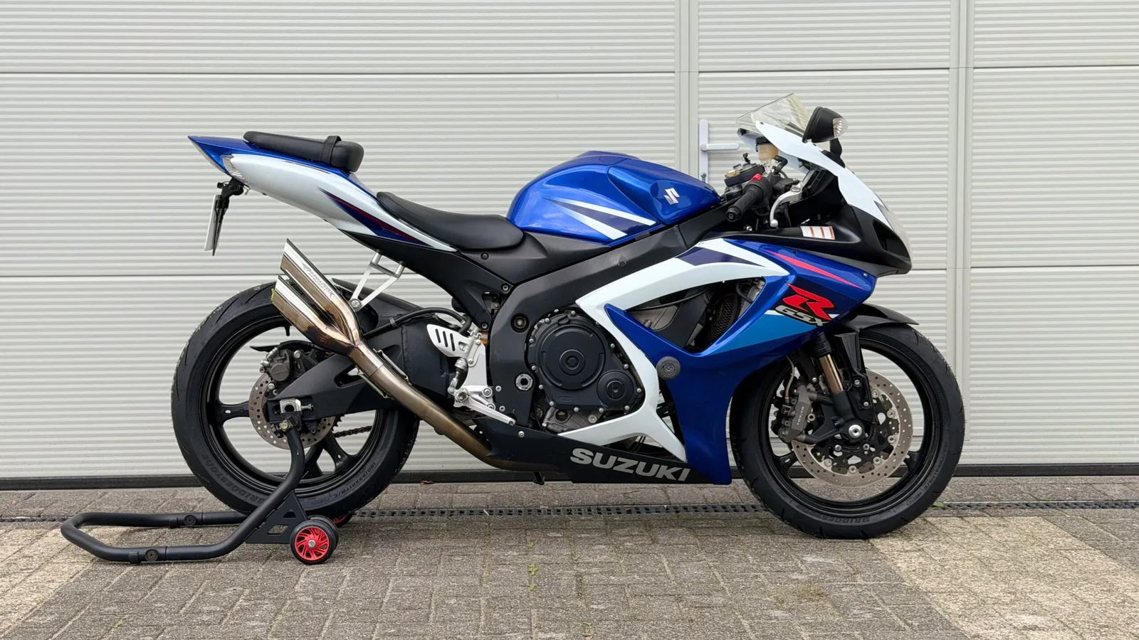 Suzuki GSX-R 750 (2007) — foto 1