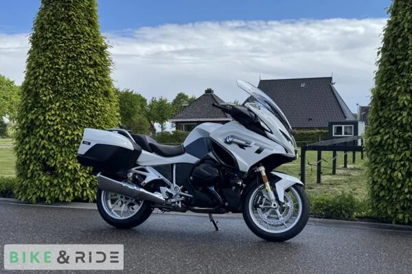 BMW R1250 RT (2024) — foto 1