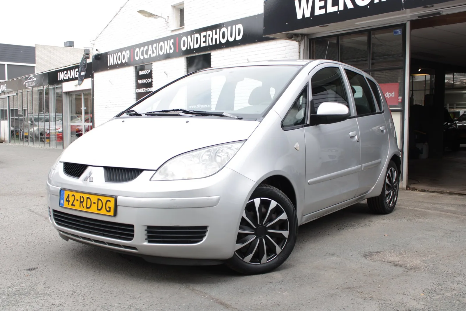 Mitsubishi Colt (2005) — foto 1