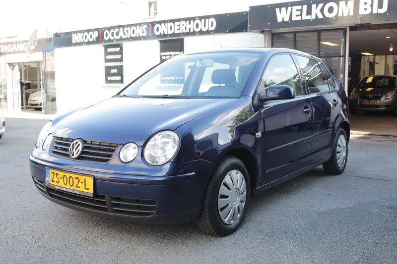 Volkswagen Polo (2003)