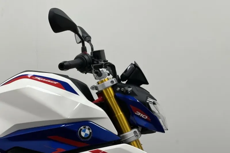 BMW G 310 R (2024)