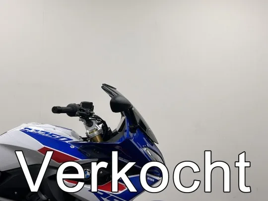 BMW R 1250 RS (2024) — foto 1