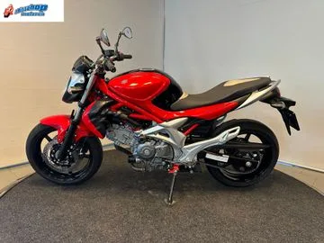 Suzuki SFV (2011) — foto 1