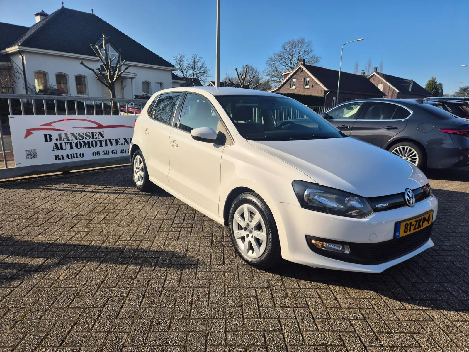 Volkswagen Polo (2012) — foto 1