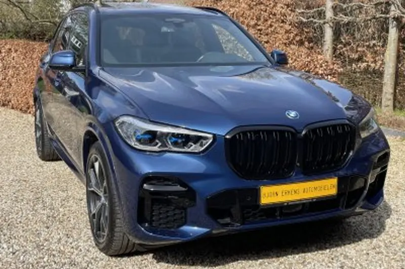 BMW X5 (2022)